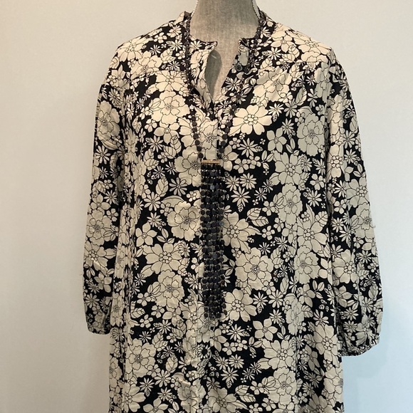 Gap Beige Black Floral BabyDoll Dress Medium Tall - Picture 5 of 14
